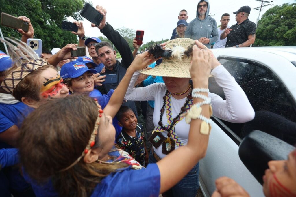 Visita de María Corina Machado renueva la esperanza en comunidades indígenas de Amazonas