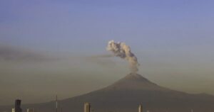 Volcán Popocatépetl registra un sismo y 85 exhalaciones; estas son las zonas donde caerá ceniza hoy 20 de mayo | MAPA