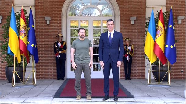 Zelenski viaja a España para firmar el acuerdo de apoyo militar con el Gobierno español