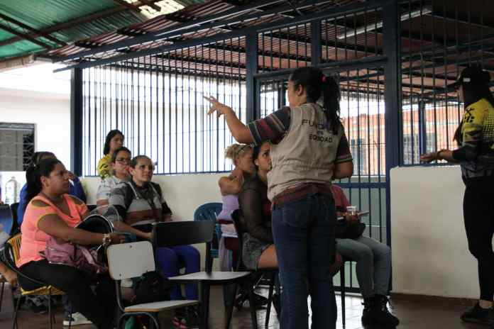 Taller de mecánica para mujeres en San Blas, fundarte