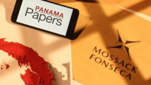 Absuelven a todos los acusados en el caso de los 'Papeles de Panamá' - AlbertoNews