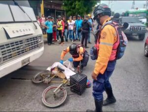 Abuelo ciclista falleció atropellado por buseta en av Las Ferias