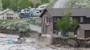 Altas temperaturas e inundaciones amenazan a EE.UU.