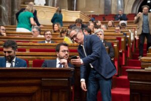 Aragonès, Rovira y Jové se suman al manifiesto de militantes de ERC que pide renovar su cúpula