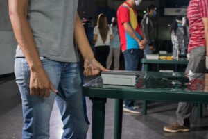 Auditorías de datos electorales y configuración de máquinas: expertos aseguran que sistema no permite fraude masivo