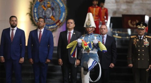 Autoridades conmemoran el 203° aniversario de la Batalla de Carabobo y Día del Ejército