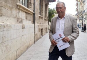 Baldoví avisa a Sánchez que perderá votos de Compromís si desatiende la singularidad valenciana