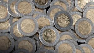 Banxico advierte de una prolongada "debilidad" en la economía nacional