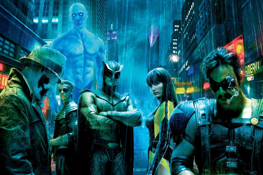 Batman no existe en el universo de Watchmen y si te fijas en los créditos de la película de Zack Snyder descubrirás el por qué
