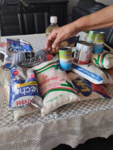 Bolsas Clap llegan con pollo y caraotas