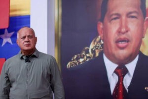 Cabello aseguró que sectores de la oposición "viven engañando a su gente"