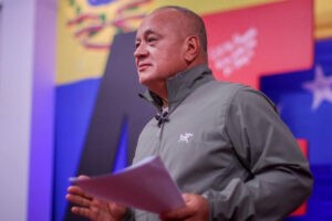 Cabello exhortó al presidente de Chile a dejar de inmiscuirse en los asuntos de Venezuela