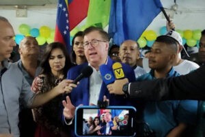 César Pérez Vivas denunció que el Gobierno usa el Seniat para perjudicar a su familia