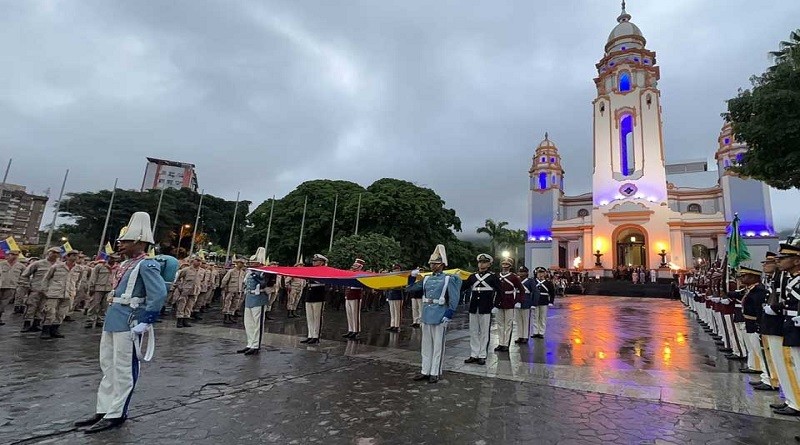 Conmemoran 203 años de la Batalla de Carabobo y Día del Ejército