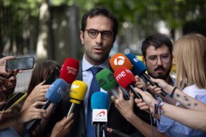 Cuerpo insiste en rechazar la OPA de BBVA sobre Sabadell por la "enorme concentración" del sistema bancario