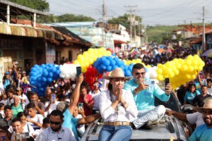 De la mano de Dios, votaremos por Edmundo González