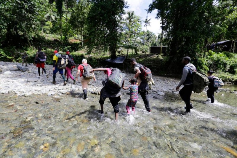 Defensor del Pueblo de Panamá denunció más de 400 presuntos casos de violación ocurridos en la selva del Darién