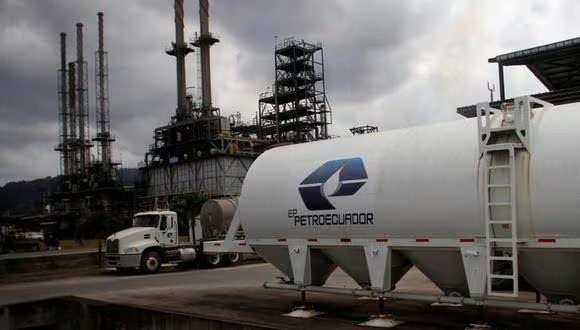 Desconocidos irrumpen para robar en una instalación petrolera en la Amazonía de Ecuador - AlbertoNews