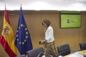 Discrepancia de los 'barones' del PSOE con la sugerencia de Montero de una financiación singular para Cataluña