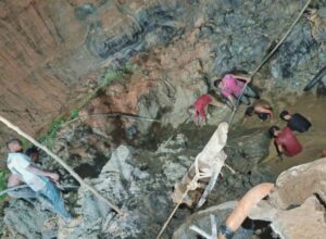 Deslizamiento de una mina de oro en Nechí, Antioquia, dejó a dos niños muertos - Foto: Redes sociales