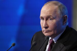 EE.UU. dice que Putin no ofrece a Ucrania negociaciones de paz, sino una rendición
