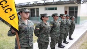 Ejército de Ecuador confirma muerte por asfixia en cuartel militar