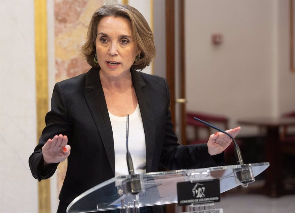 El PP enmarca en la normalidad la medalla de Ayuso a Milei y dice que el presidente argentino no pidió verse con Feijóo