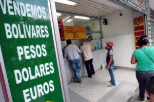 El bolívar empieza a recuperar terreno en comercios tachirenses