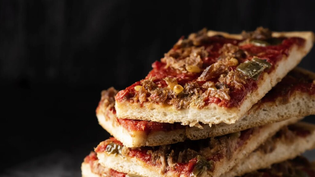 El pastel salado español que es el origen de la pizza italiana según el chef José Andrés