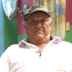 Juan Burbano, residente.