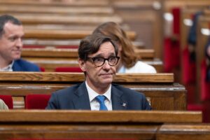 Illa reivindica un pacto entre PSC, ERC y Comuns como la vía para la "estabilidad"
