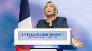 Le Pen pide una mayoría absoluta en la segunda vuelta por la "libertad, seguridad y fraternidad"