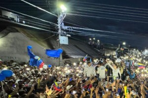 Machado dice que el país está unido “en un grito de libertad”