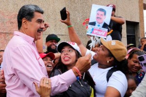Maduro anuncia 16 mil nuevos financiamientos para emprendedores
