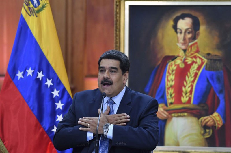 Maduro asegura que la oposición supuestamente “tumbó” una torre eléctrica (+Video)
