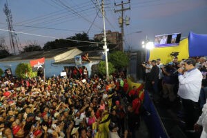 Maduro señaló a Milei por destruir la economía en Argentina