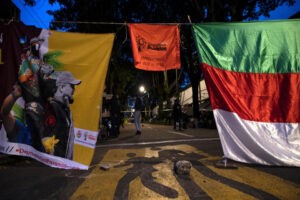 Manifestantes concluyen "toma" de Nunciatura en Bogotá