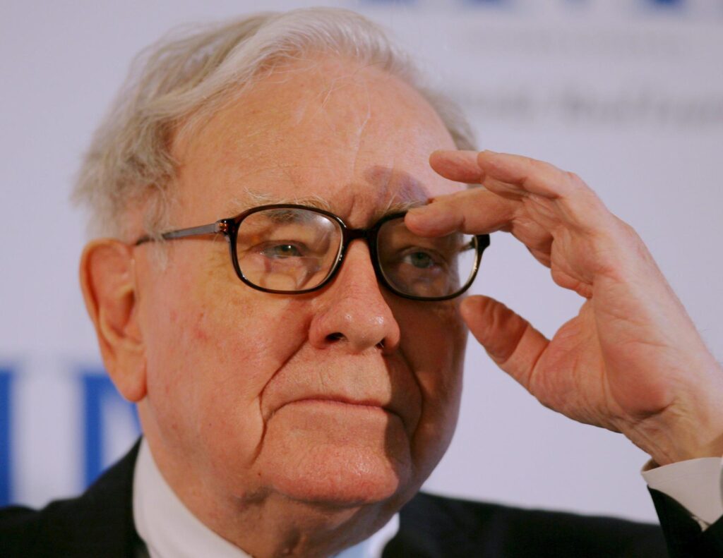 Multimillonario Warren Buffett dejará su herencia a fundación benéfica supervisada por sus hijos