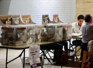 Órgano electoral estima que más de 180.000 mexicanos votaron desde el extranjero - AlbertoNews