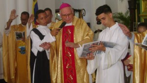 Papa Francisco nombra a monseñor Raúl Biord arzobispo de Caracas