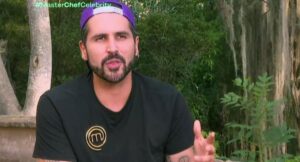 Participante de 'Masterchef Celebrity Colombia' por poco se vuela un dedo