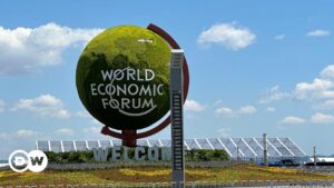 Reabre el Foro Económico Mundial en China – DW – 24/06/2024