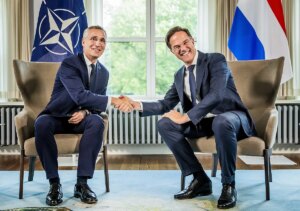 Rusia carece de fuerza para lograr "grandes avances" en Ucrania, según el jefe de la OTAN