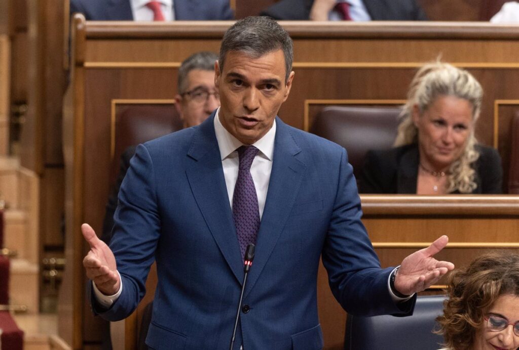 Sánchez desvincula la financiación de la investidura de Illa y dice que reconocerá la "singularidad" a Cataluña