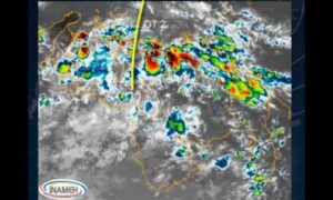 Sistema Nacional de Riesgo está en alerta ante Onda Tropical N° 2