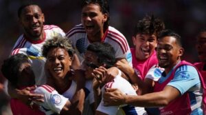 Venezuela se impone ante Ecuador en debut de la Copa América |