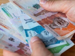 ¿Qué significa que Colombia tenga perspectiva negativa en su calificación crediticia? | Finanzas | Economía