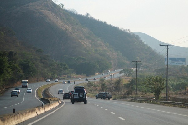 ¡Tome previsiones! Cerrarán este #16Jul parcialmente el Km 4 de la Autopista Regional del Centro por mantenimiento