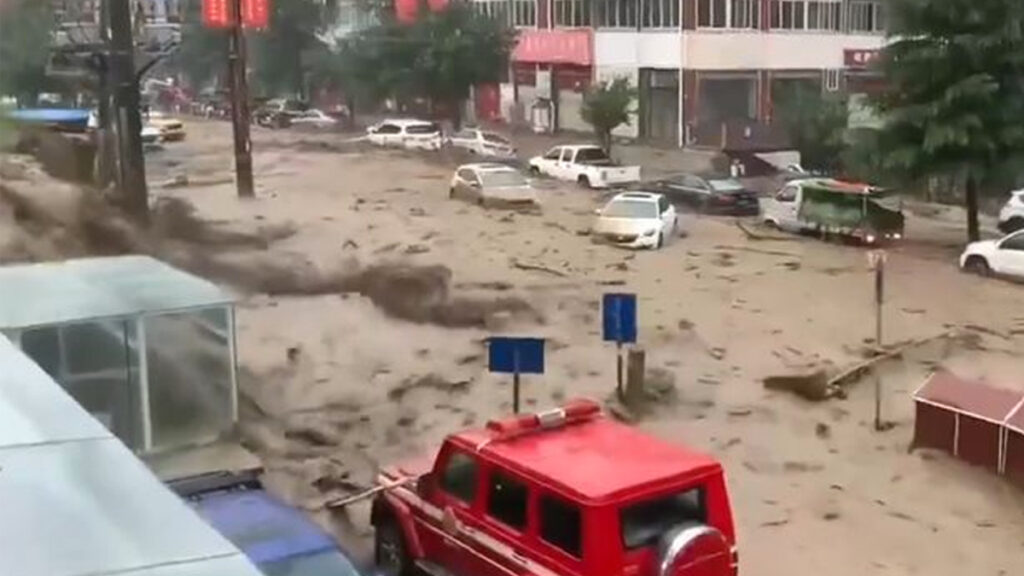 1.5 millones de damnificados por inundaciones en China 