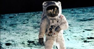 50 hipótesis sobre la llegada del hombre a la Luna, desmentidas: la guía definitiva